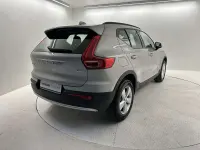 Usata Volvo XC40 163 CV (119 kW) 2025 Argento SUV