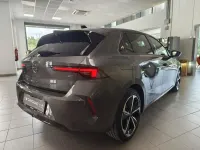 Usata Opel Astra Ultimate 149 CV (109 kW) 2024 Grigio Utilitaria
