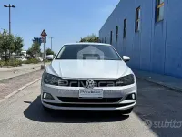 Usata VW Polo Comfortline 90 CV (66 kW) 2017 Grigio Utilitaria