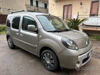 Usata Renault Kangoo 90 CV (66 kW) 2011 Grigio Monovolume