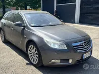 Usata Opel Insignia Cosmo 131 CV (96 kW) 2011 Nero Station wagon
