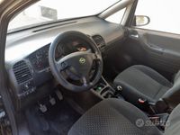 usata Opel Zafira 7 posti diesel