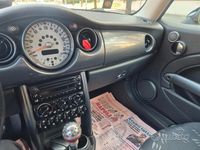 Begagnad Mini Cooper 90 HK (66 kW) 2007 Röd Halvkombi