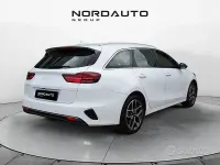 Usata Kia Ceed Sportswagon 136 CV (100 kW) 2022 Bianco Station wagon