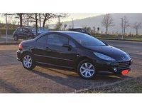 Usata Peugeot 307 CC 109 CV (80 kW) 2004 Cabrio
