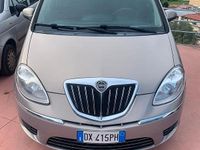 Usata Lancia Musa 77 CV (56 kW) 2009 Viola Monovolume