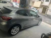 Usata Renault Clio 90 CV (66 kW) 2023 Grigio Utilitaria
