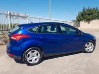 Usata Ford Focus 95 CV (69 kW) 2016 Blu Berlina