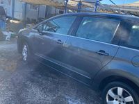 Usata Peugeot 5008 115 CV (84 kW) 2013 Grigio Monovolume