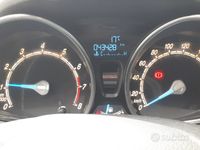 Usata Ford Fiesta Business Edition 82 CV (60 kW) 2014 Bianco Utilitaria