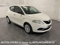 Usata Lancia Ypsilon Gold 69 CV (50 kW) 2016 Bianco Utilitaria