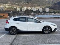 Usata Volvo V40 Momentum 120 CV (88 kW) 2017 Bianco Utilitaria