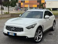 Usata Infiniti Fx30 Premium 238 CV (175 kW) 2010 Bianco SUV