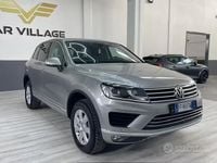 Usata VW Touareg Executive 262 CV (192 kW) 2016 Grigio SUV