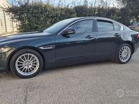 Usata Jaguar XE Business Edition 163 CV (119 kW) 2016 Verde Berlina