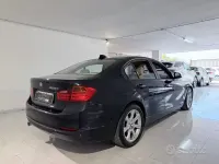 Usata BMW 320 Luxury Line 184 CV (135 kW) 2012 Bluazzurro Berlina