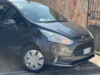 Usata Ford B-MAX Titanium 75 CV (55 kW) 2016 Grigio Monovolume