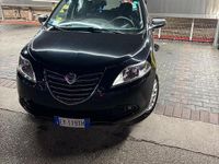 Usata Lancia Ypsilon 95 CV (69 kW) 2015 Nero Utilitaria