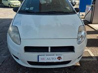 Usata Fiat Grande Punto 75 CV (55 kW) 2010 Bianco Utilitaria