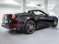 Usata Ferrari California 560 CV (411 kW) 2015 Nero daytona wb 508 Cabrio