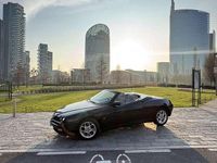 Begagnad Alfa Romeo Spider Lusso 150 HK (110 kW) 1997 Other Cab