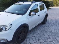 Usata Dacia Sandero Stepway 90 CV (66 kW) 2017 Bianco Berlina