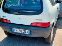 Usata Fiat 600 2003 Bianco Berlina