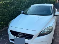 Usata Volvo V40 Kinetic 115 CV (84 kW) 2016 Bianco Berlina