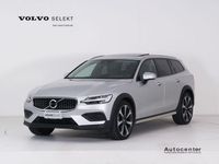 Usata Volvo V60 CC Pro 190 CV (139 kW) 2020 Silver bright Station wagon