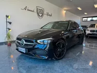 Usata Mercedes C220 AMG 200 CV (147 kW) 2022 Nero ossidiana Berlina