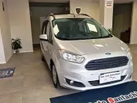 Usata Ford Tourneo Courier 95 CV (69 kW) 2014 Argento Monovolume