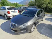 Begagnad Lancia Delta 120 HK (88 kW) 2012 Halvkombi