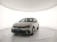 Usata VW Polo Style 95 CV (69 kW) 2023 6u ascot grey Utilitaria