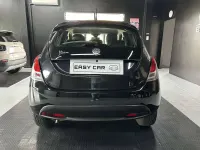 Usata Lancia Ypsilon 69 CV (50 kW) 2014 Nero Utilitaria