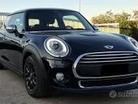 Usata Mini One D Business 95 CV (69 kW) 2017 Nero Utilitaria