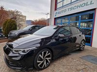 Usata VW Golf VIII R-line 190 CV (139 kW) 2022 Deep black perleffekt Berlina