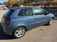 Usata Fiat Stilo 103 CV (75 kW) 2004 Blu Berlina