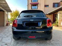 Usata Mini ONE 75 CV (55 kW) 2017 Nero Utilitaria