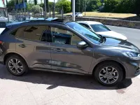 Usata Ford Kuga ST-Line 152 CV (111 kW) 2022 Grigio SUV