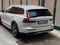 usata Volvo V60 CC V60 Cross Country D4 AWD Geartronic Pro