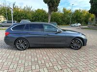 Usata BMW 320 Sport Line 183 CV (134 kW) 2012 Grigio scuro Station wagon