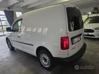 Usata VW Caddy 102 CV (75 kW) 2017 Bianco Monovolume