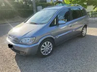 Usata Opel Zafira 97 CV (71 kW) 2005 Grigio Monovolume