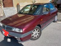Usata Lancia Delta 90 CV (66 kW) 1994 Rosso Utilitaria