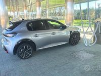 Usata Peugeot 208 110 CV (80 kW) 2023 Utilitaria