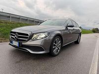 Usata Mercedes E220 Business 194 CV (142 kW) 2019 Other Station wagon