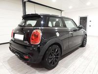 Begagnad Mini Cooper SD Hype 170 HK (125 kW) 2016 Svart Halvkombi