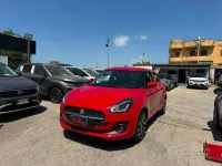Usata Suzuki Swift 83 CV (61 kW) 2022 Rosso Utilitaria