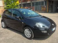 Usata Fiat Punto Lounge 69 CV (50 kW) 2014 Nero Utilitaria