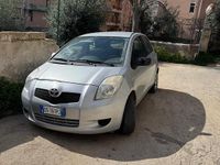 Usata Toyota Yaris 2008 Grigio Utilitaria
